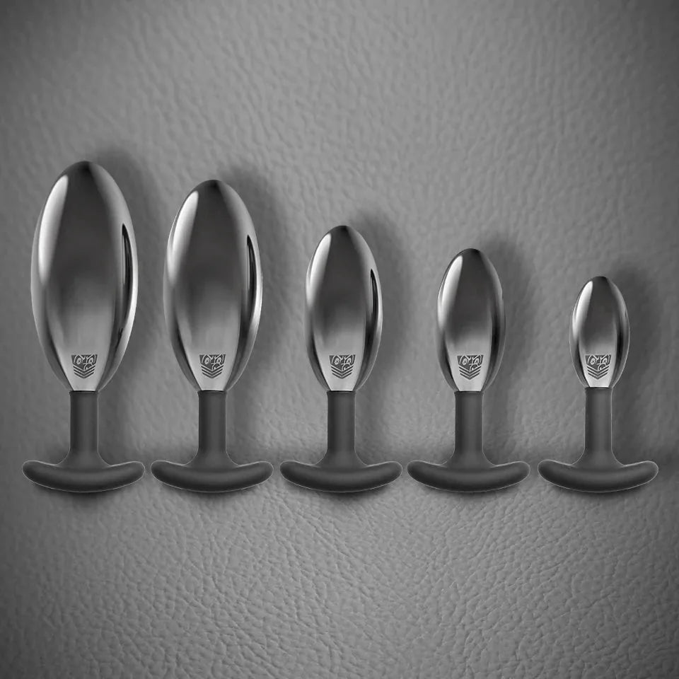 Spring Loaded metal butt plug in XL with a flexible spring stem. Fort Troff.