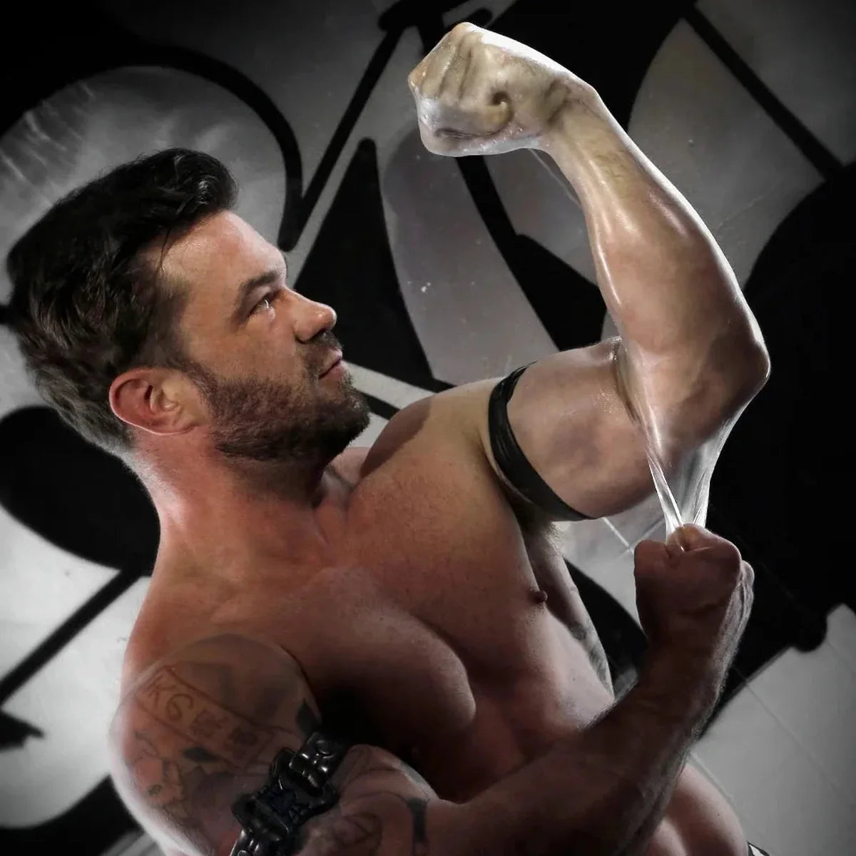 Heavily Cushioned TPE: FFister XL Fisting Glove, Fort Troff