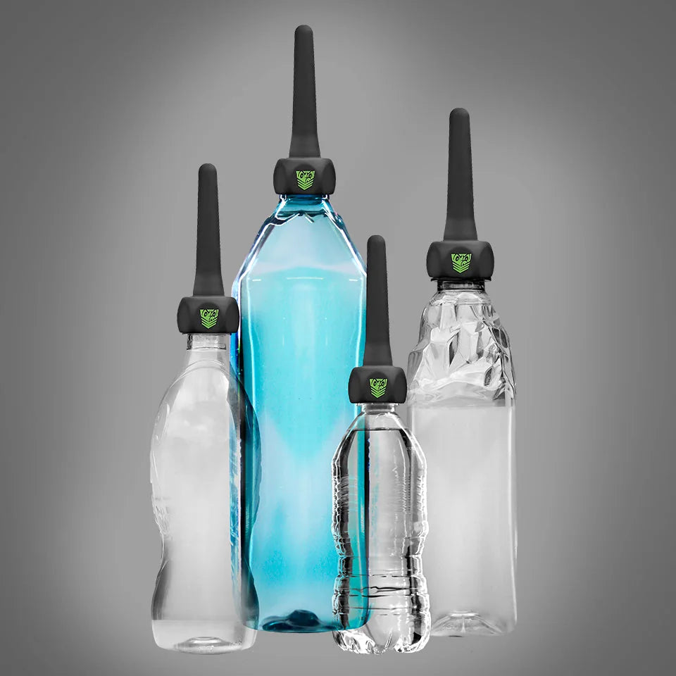 WTR-works douche nozzle fitted to 4 different size water bottles, Fort Troff