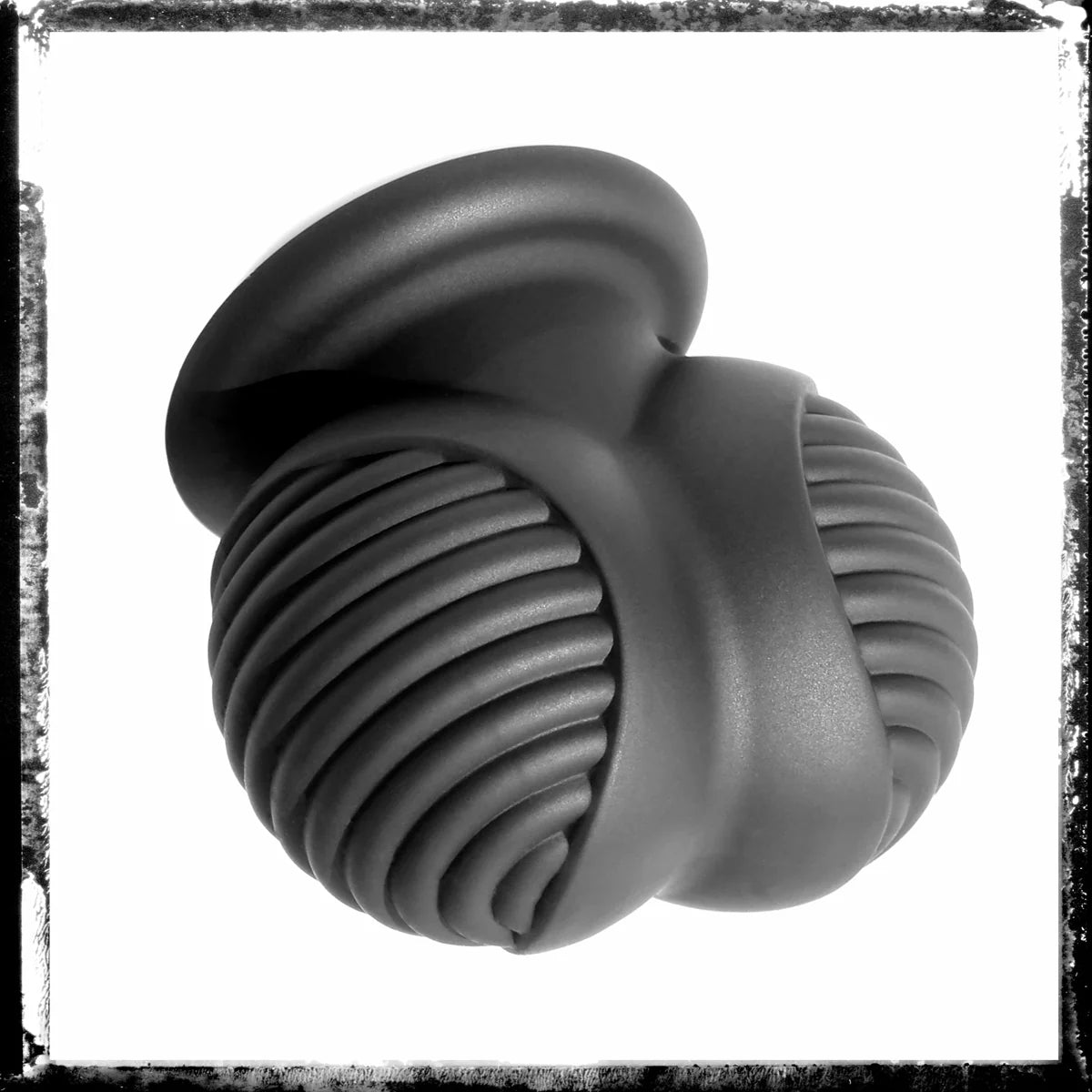 Ball Bunker ball stretcher rear angle showing the ribbed cup and collar, Fort Troff