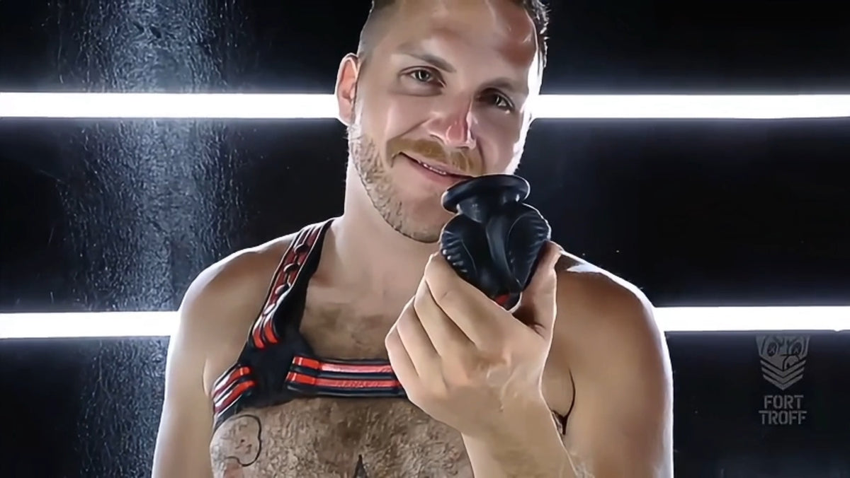 Ball Bunker video, 2-in-1 Ball Armor and Stretcher in use, Fort Troff