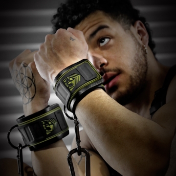 Commando Wrist Cuff