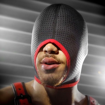 Perforated Hood Red >>> 20% Off